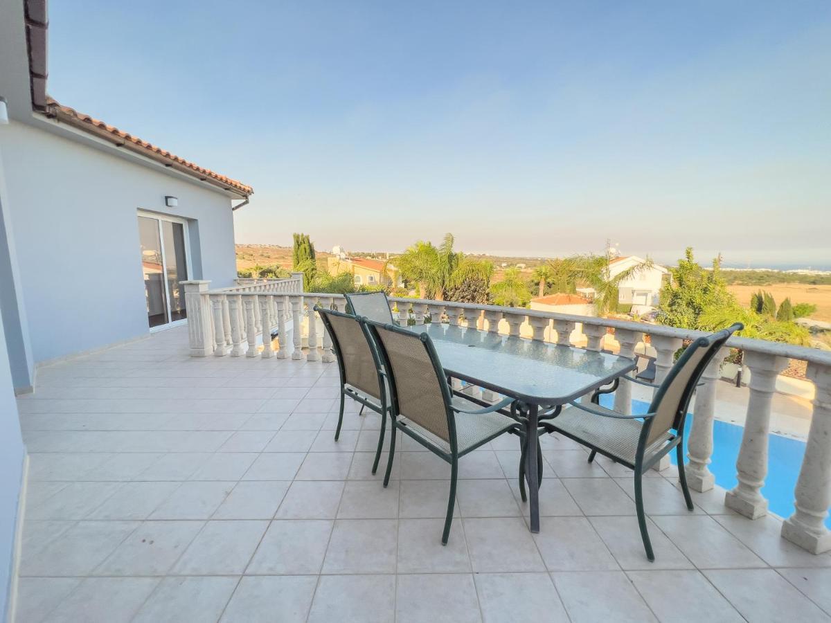 Grand Villa Lynn Seaview Айя-Напа Экстерьер фото