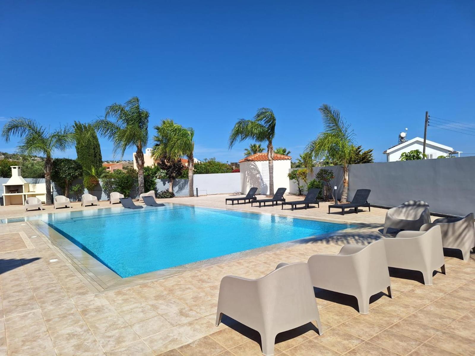 Grand Villa Lynn Seaview Айя-Напа Экстерьер фото